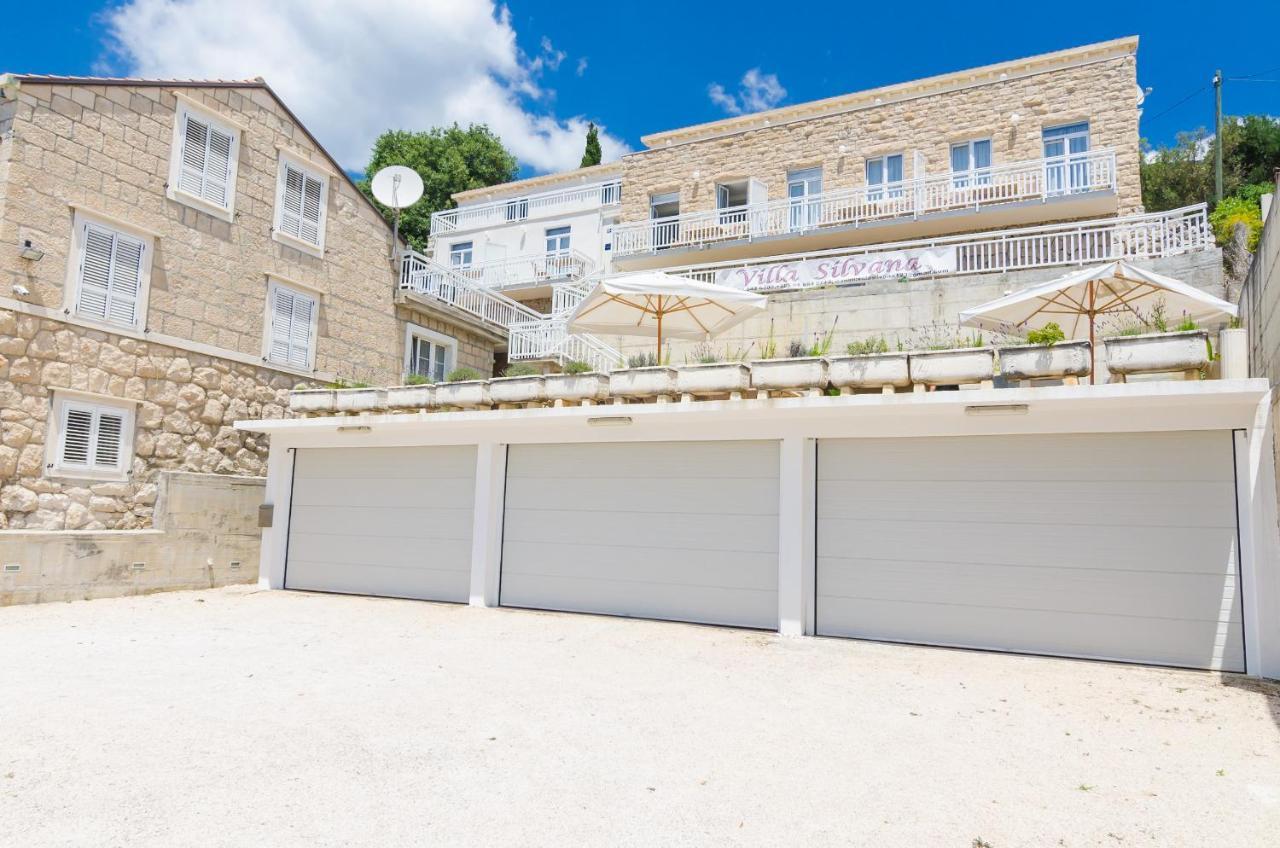 מליני Apartments Villa Silvana מראה חיצוני תמונה