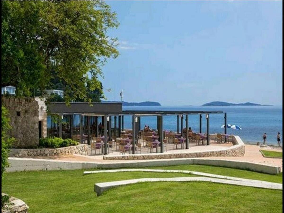 מליני Apartments Villa Silvana מראה חיצוני תמונה